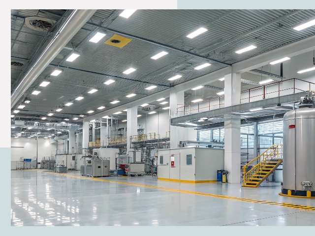 Освещение ангаров в Сальске от 610 руб. - Эффективные решения