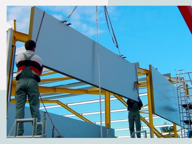 Монтаж сэндвич-панелей в Сальске от 610 руб.