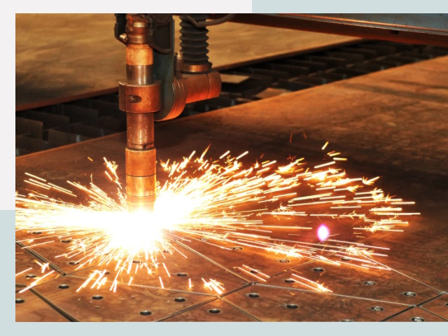 Плазменная резка металла в Сальске от 610 руб.